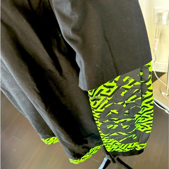 Versace, Lagreca hoodie, NWT retail 1125.00 - Picture 10 of 10